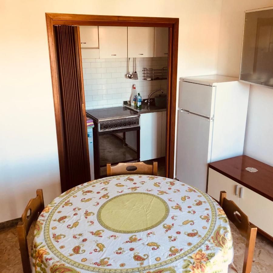 Apartamento La Baia Di Lori Pésaro Exterior foto