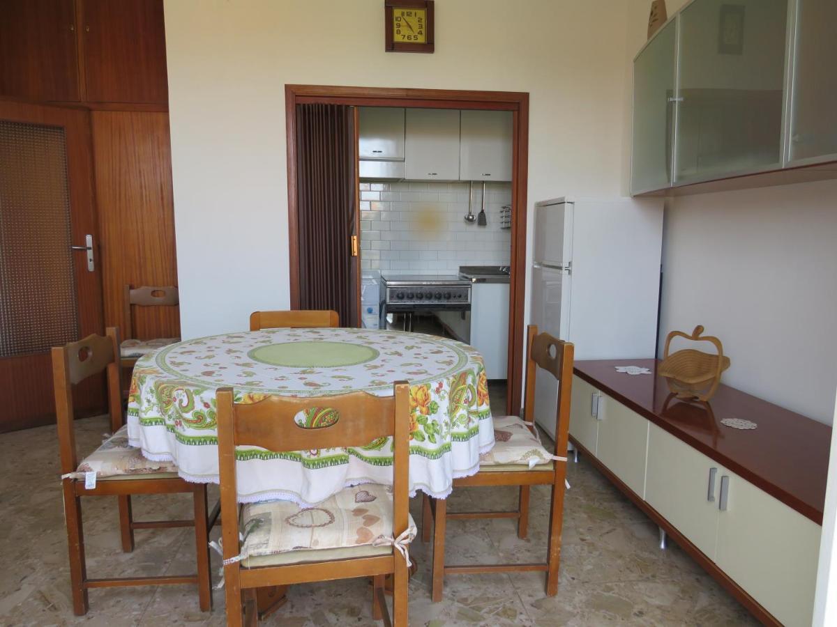 Apartamento La Baia Di Lori Pésaro Exterior foto